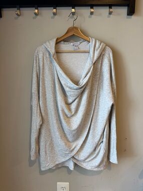 Athleta Cozy Draped Cowl Neck Hoodie Top in Heathered Gray
